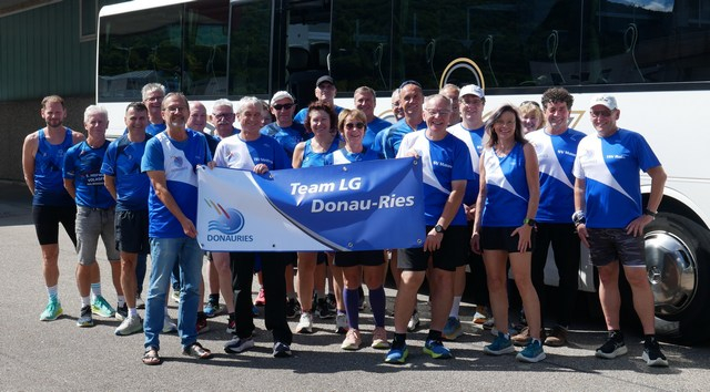 Gemeinsame Fahrt zum Hofmühl-Volkfest-Halbmarathon